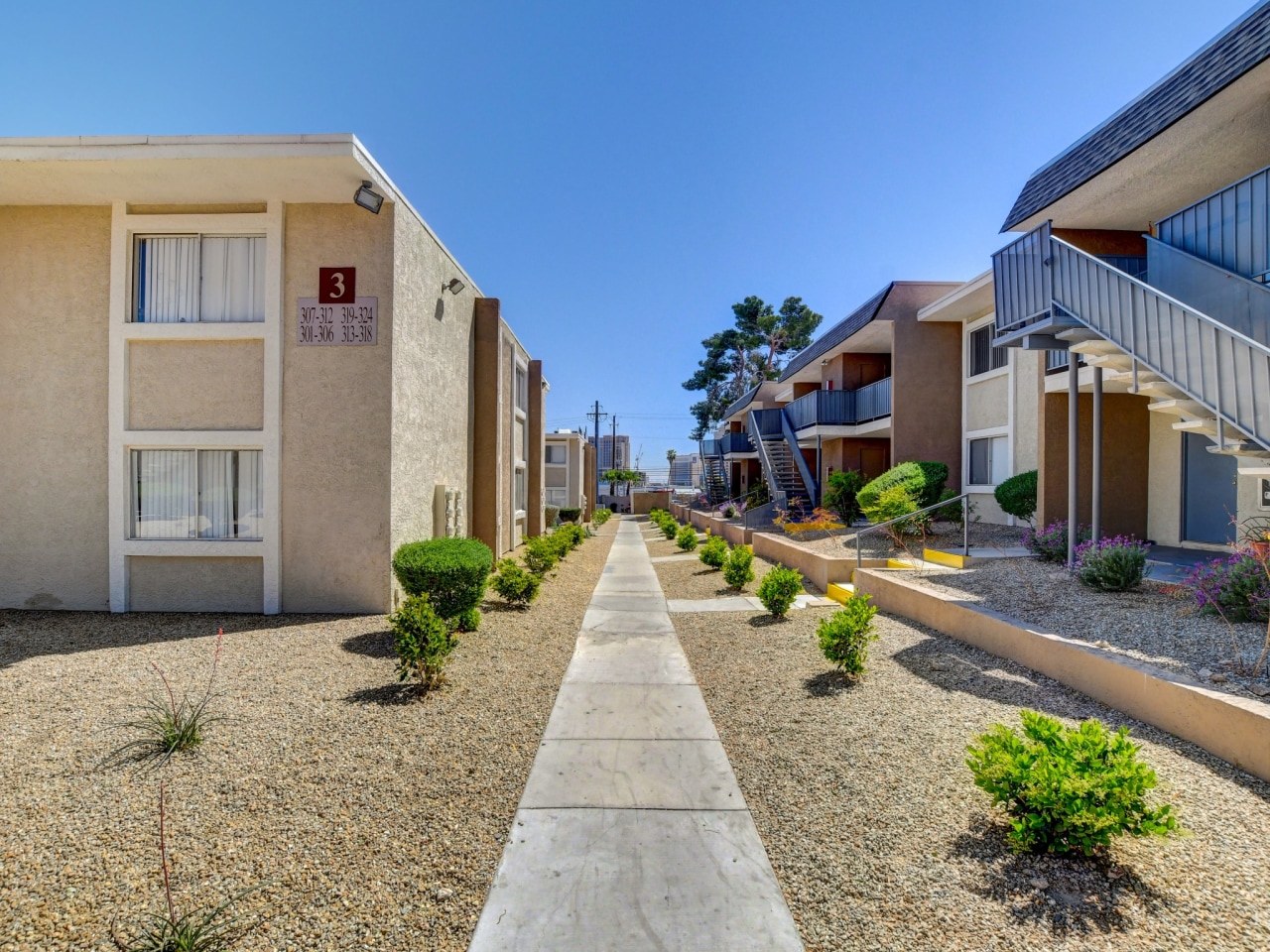Rancho Vista Image 19