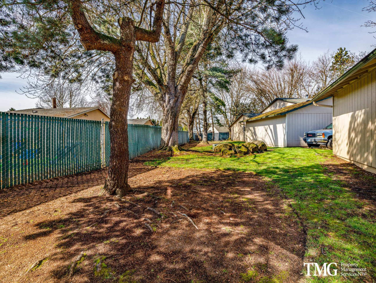 Pinewood Commons Apartments Image 14
