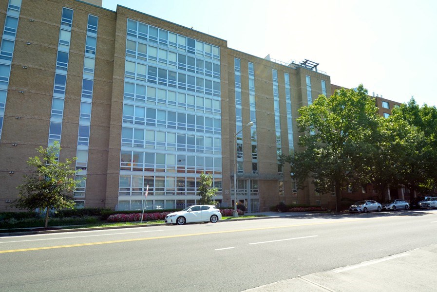 3333 Wisconsin Avenue Image 17