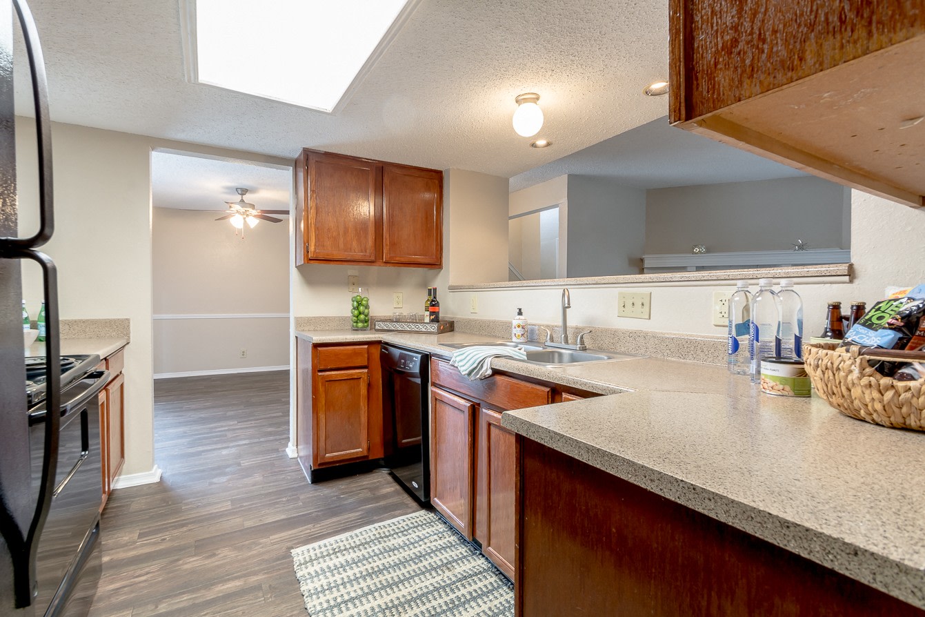 Amberly Village Image 12