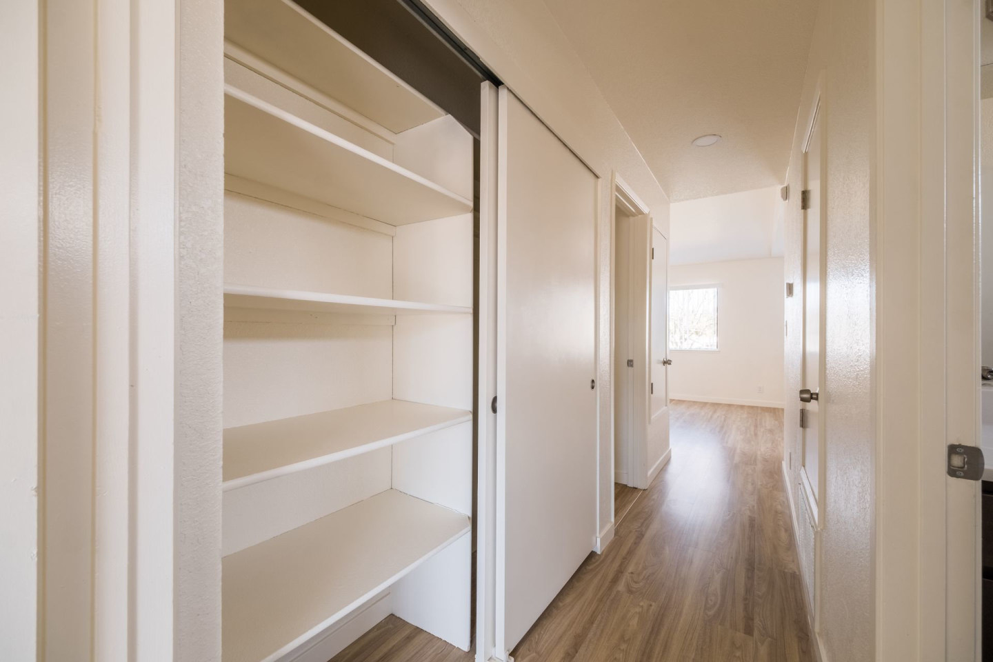 Manteca Golf and Tennis Villas Image 7