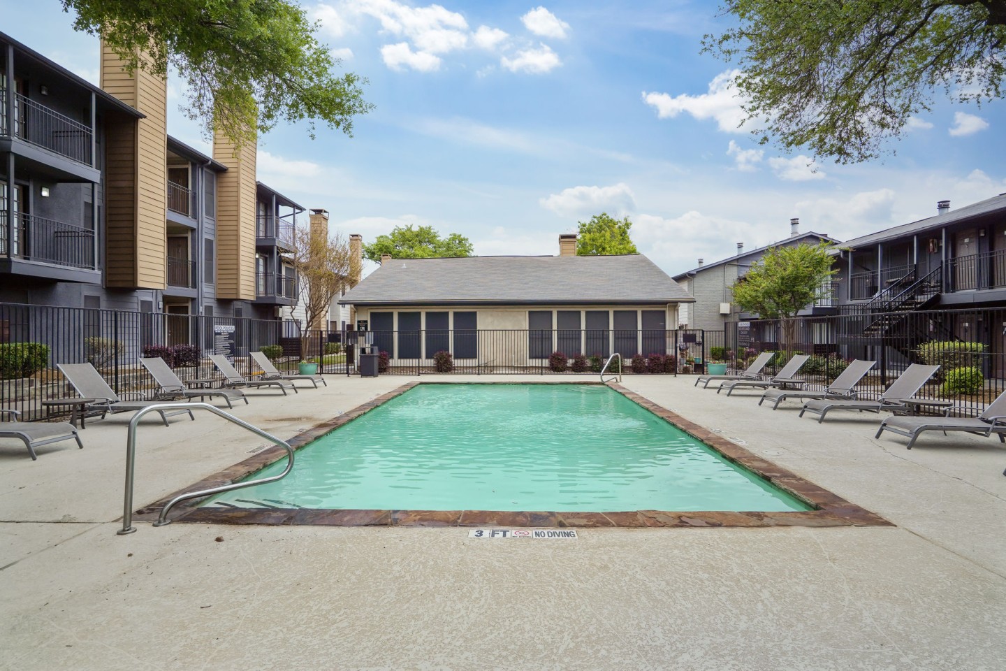 Hadley at Bellmar Image 8