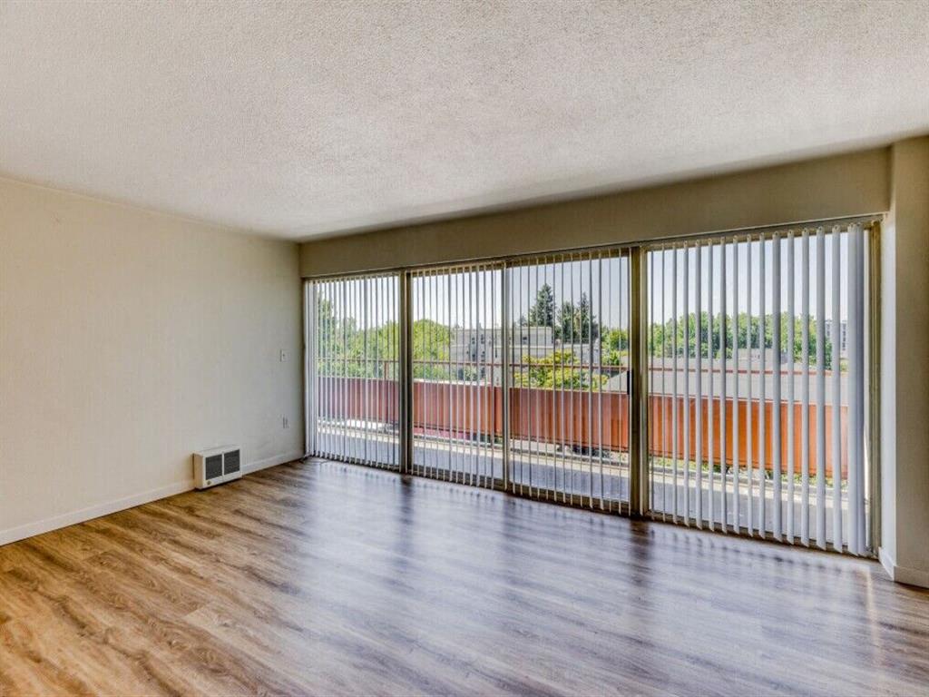 The Irvington Apartments Image 3