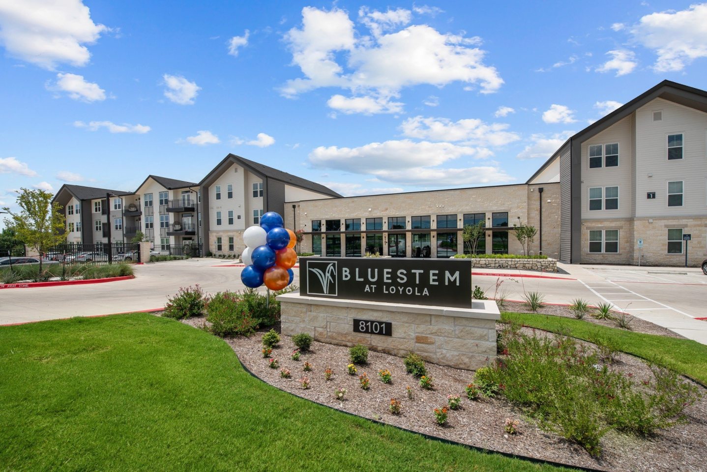 Bluestem at Loyola Image 30