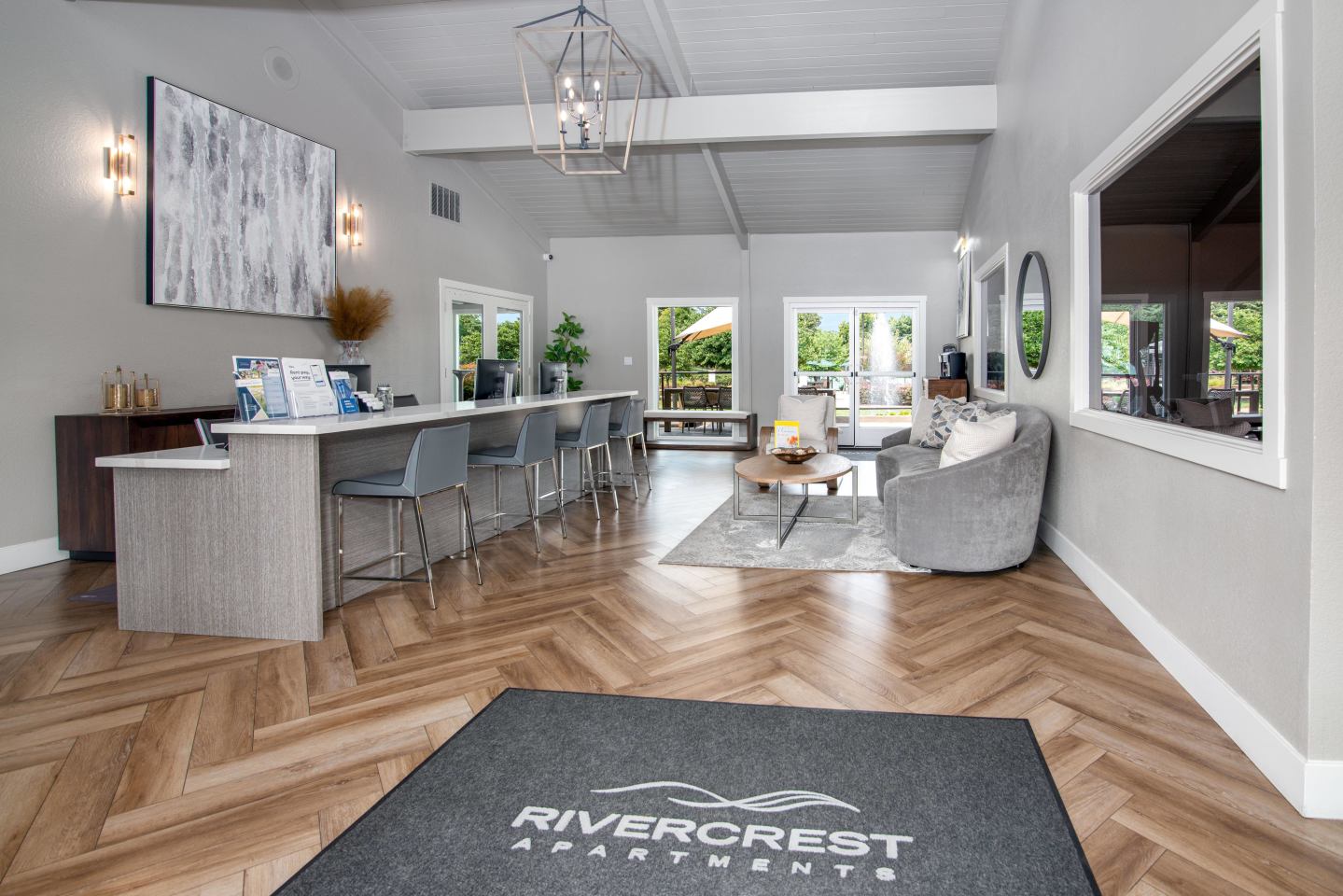 Rivercrest Apartments Image 5