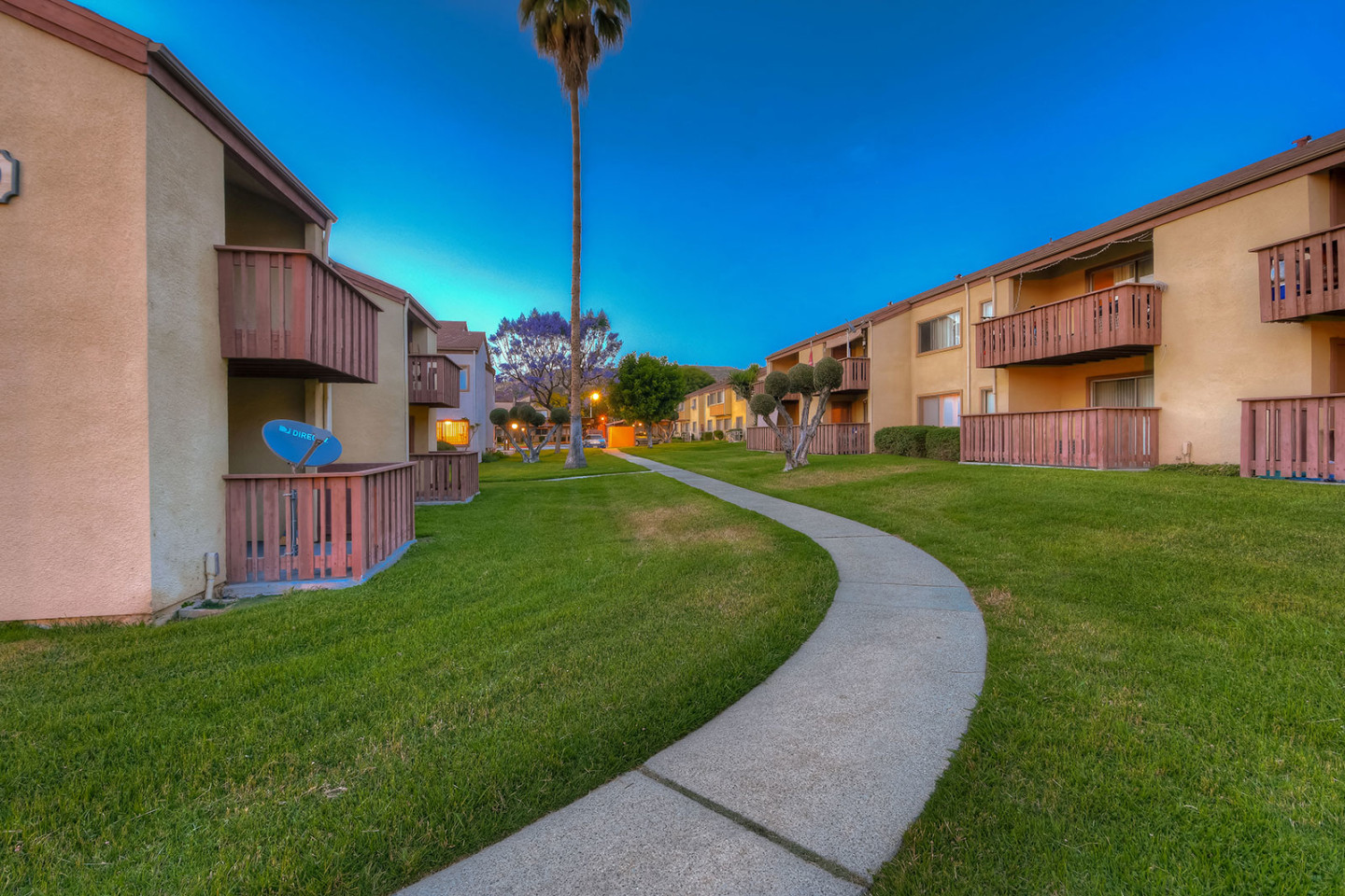 Woodside Village Apartments Image 6