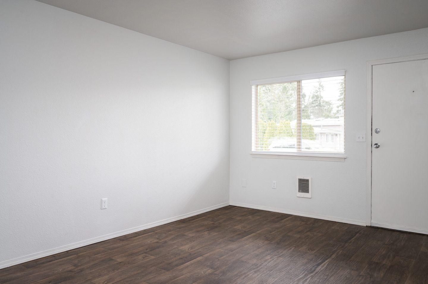 Kentwood Apartments Image 3