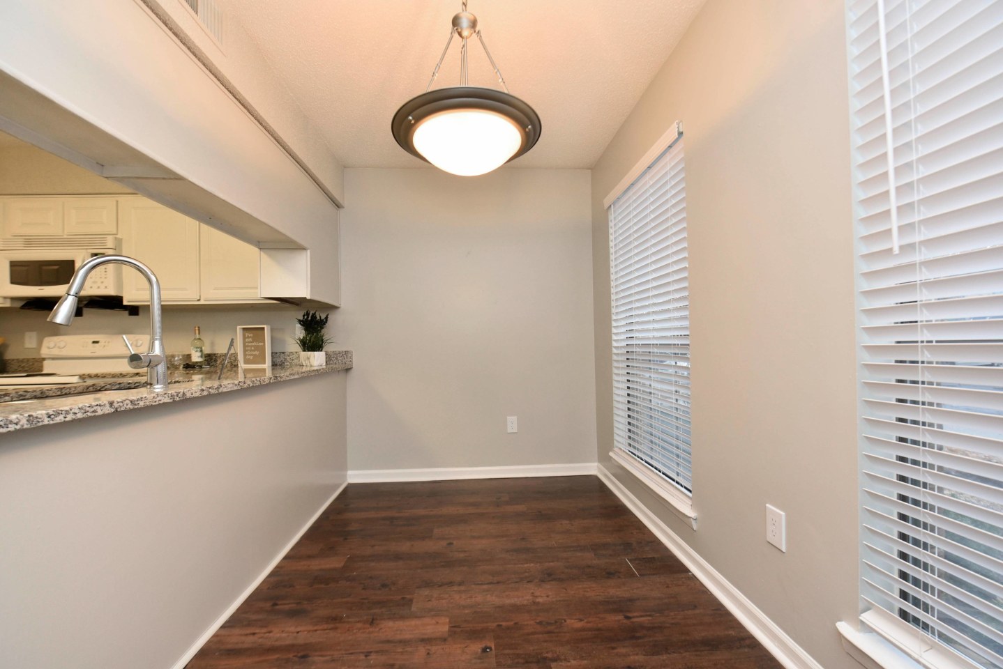 Marina Pointe Image 27