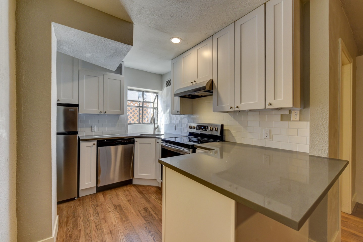 1725 15th St Image 3