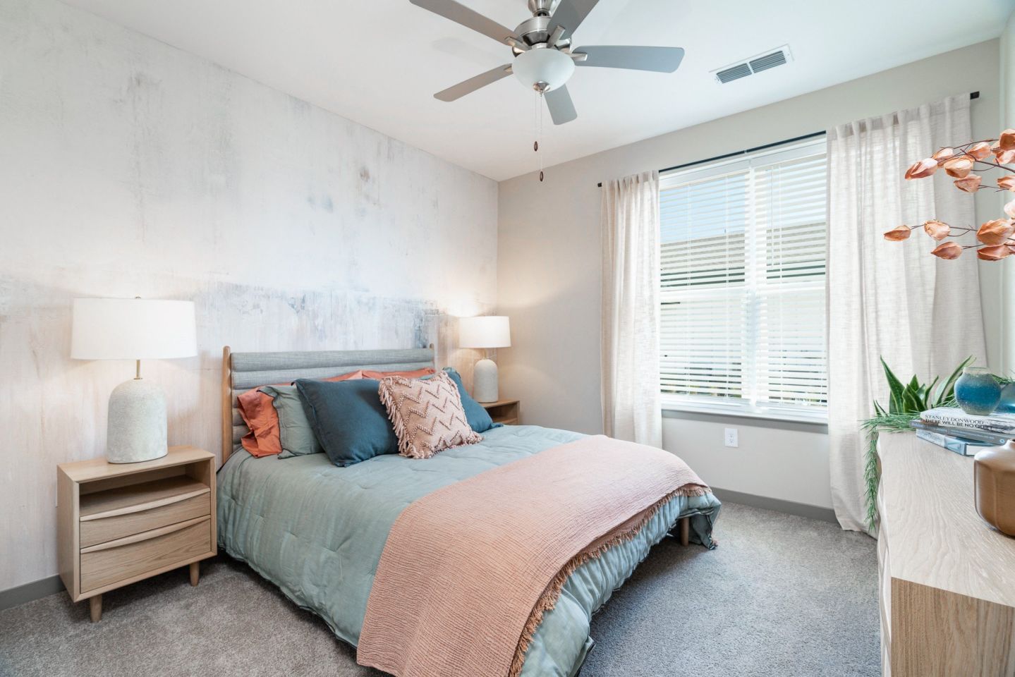 Vital at Springbrook Apartments Image 20