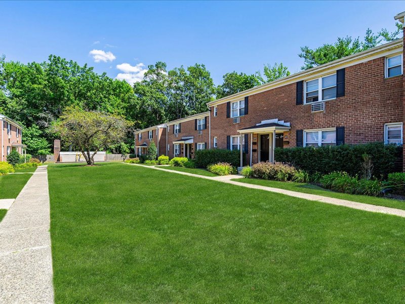 Sherwood Court Image 17