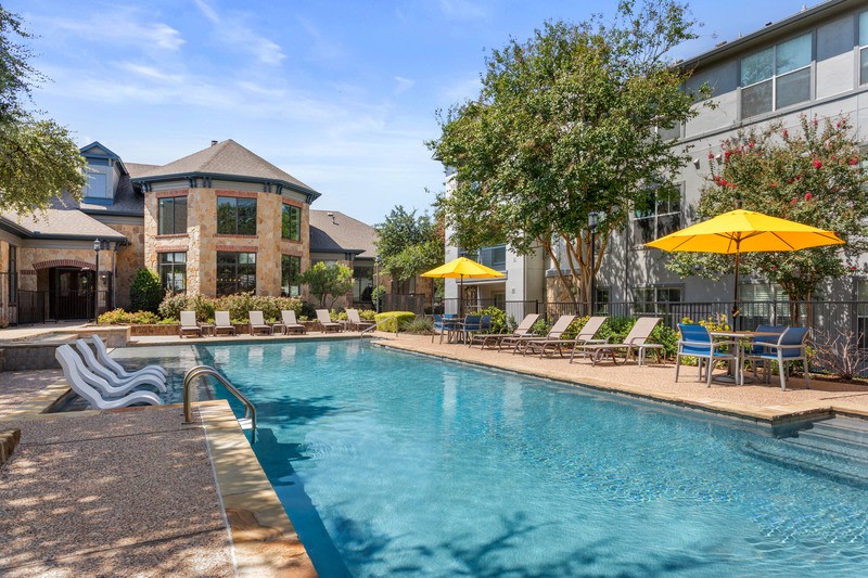 Elan Apartment Homes Image 9