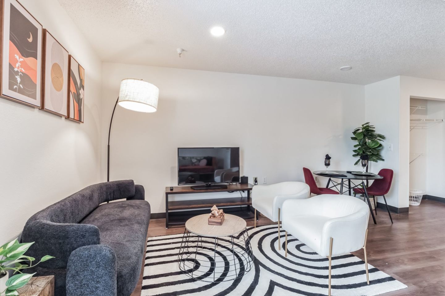 Vivo Living Charlotte University Image 19