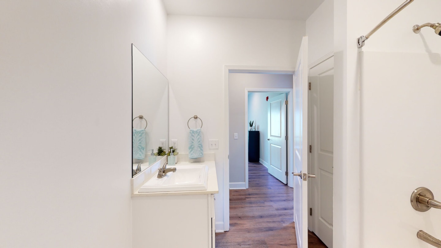Coastal Club Apartments Image 39