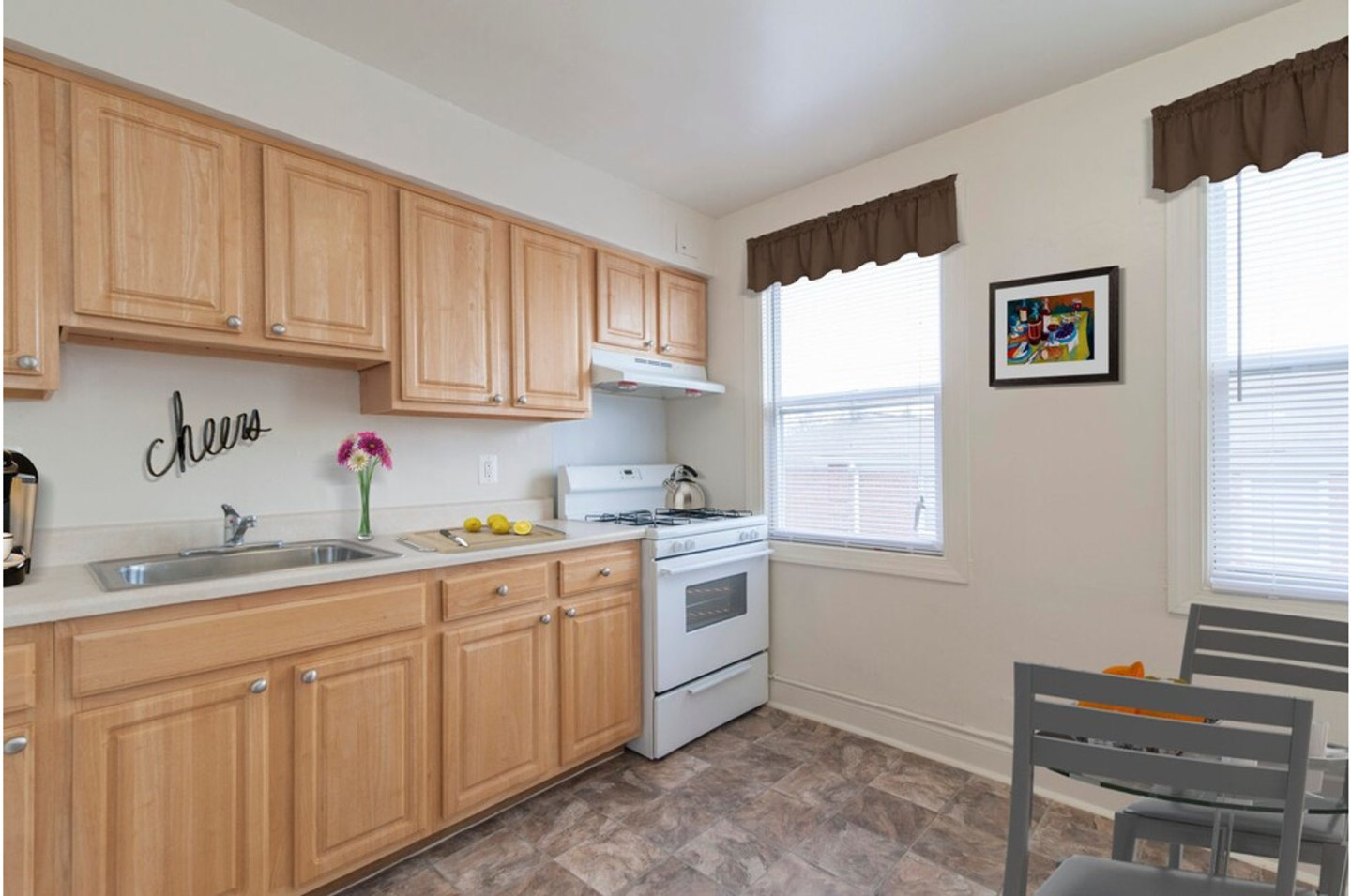 Oaklee Village Image 3