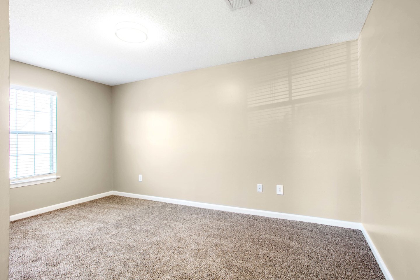 Waverly Apartments Image 19