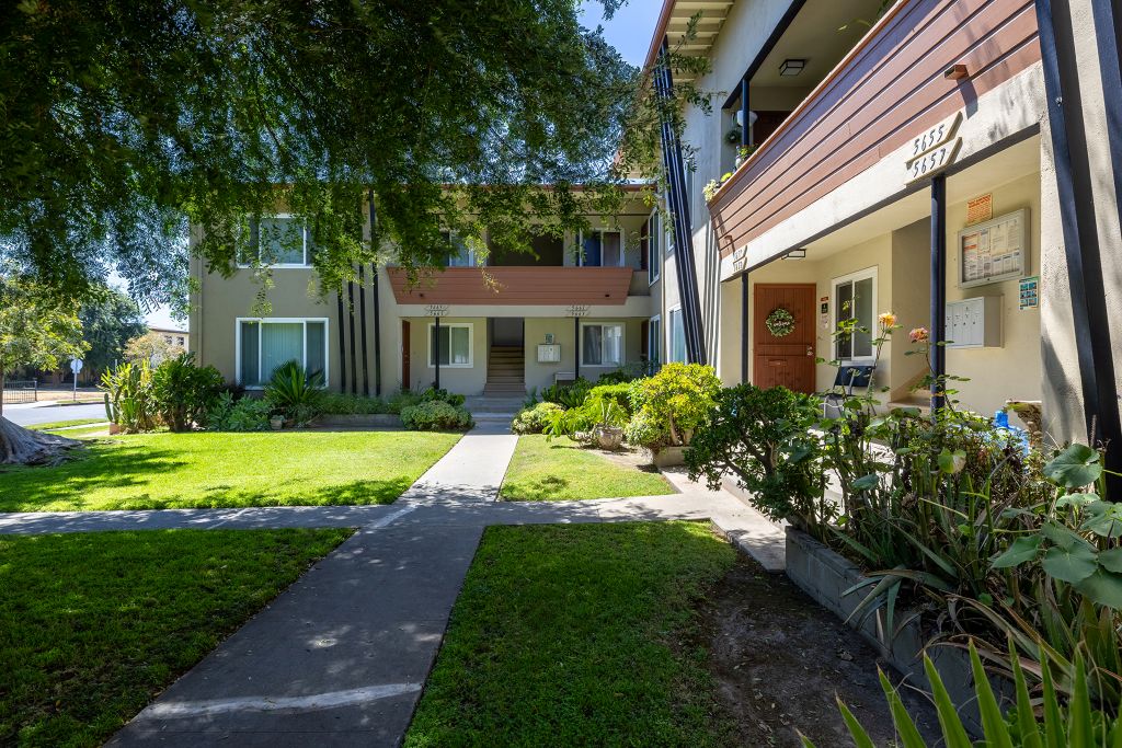 Corbett Avenue Apartments Image 9