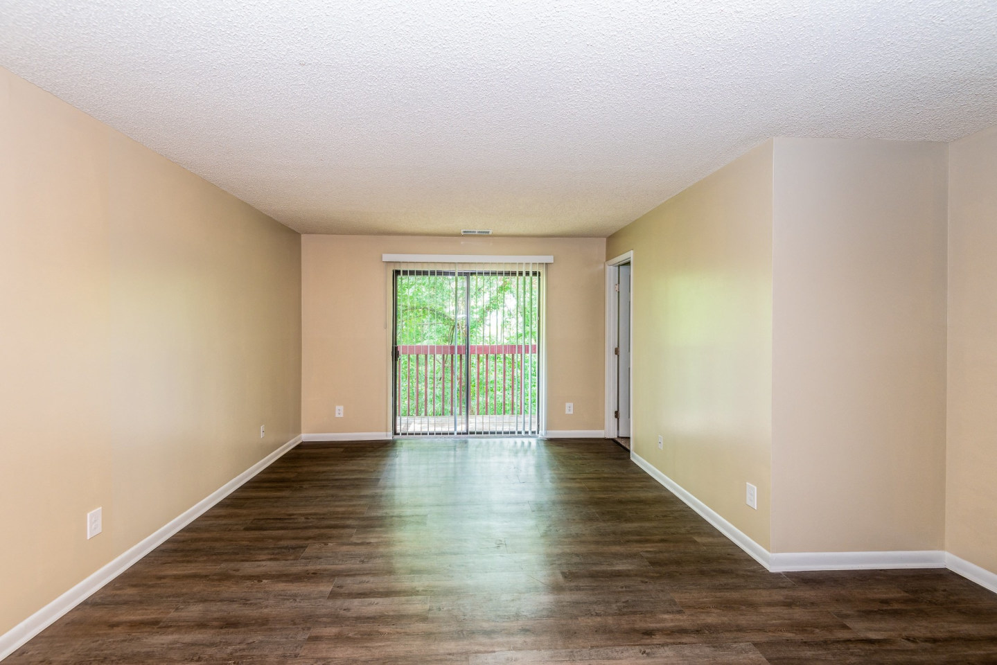Meadow View Apartments & Townhomes Image 45