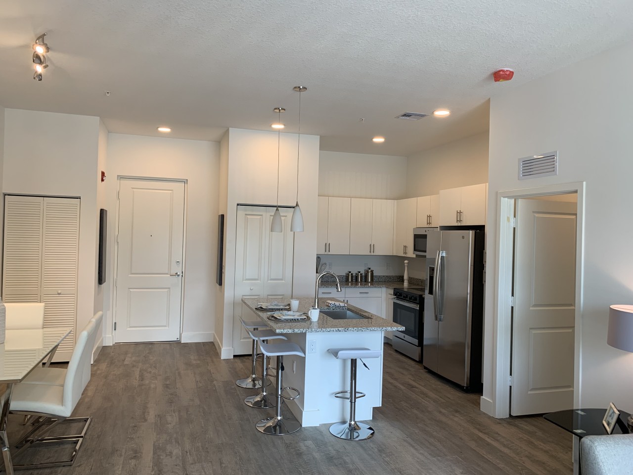 Azul Luxury Image 17