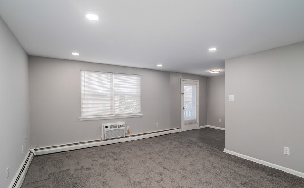 Oakland Terrace Image 7