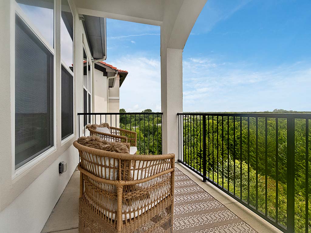 Reveal Lake Ridge Image 4