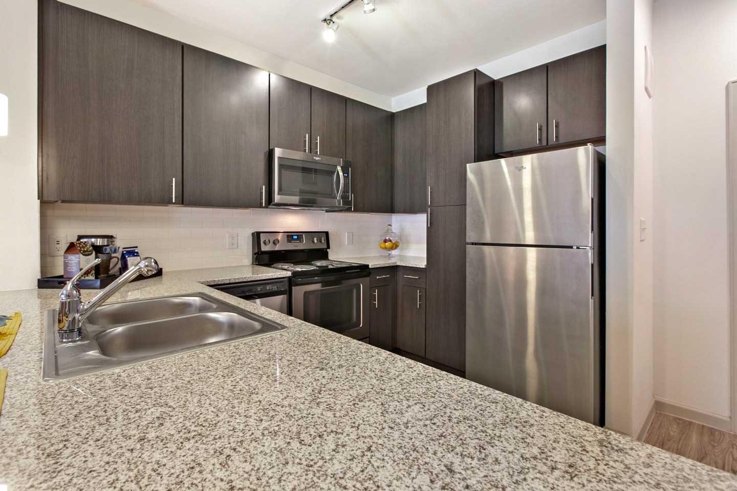 Sadler House Luxury Apartment Homes Image 48