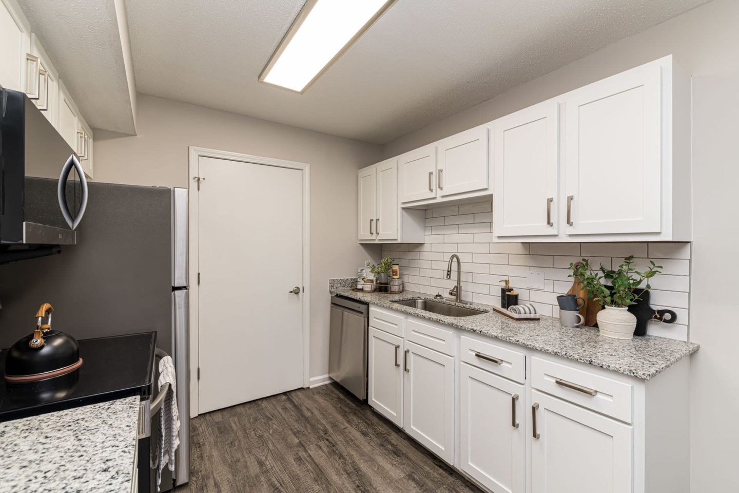 The Wesley Apartment Homes Image 4
