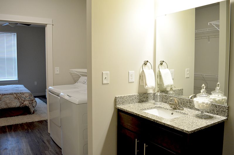 PURE St. Peters Apartments Image 9