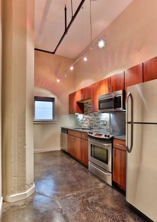 Riverview Lofts Image 37