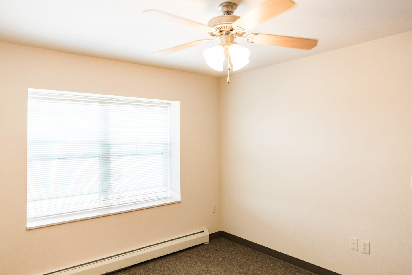 Becher Terrace - Senior Housing Image 5