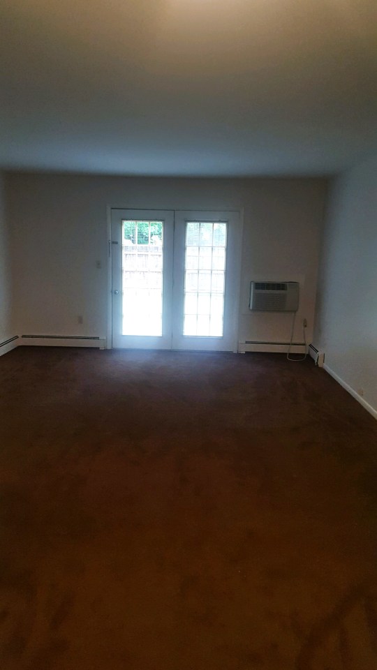 South Village III Image 7