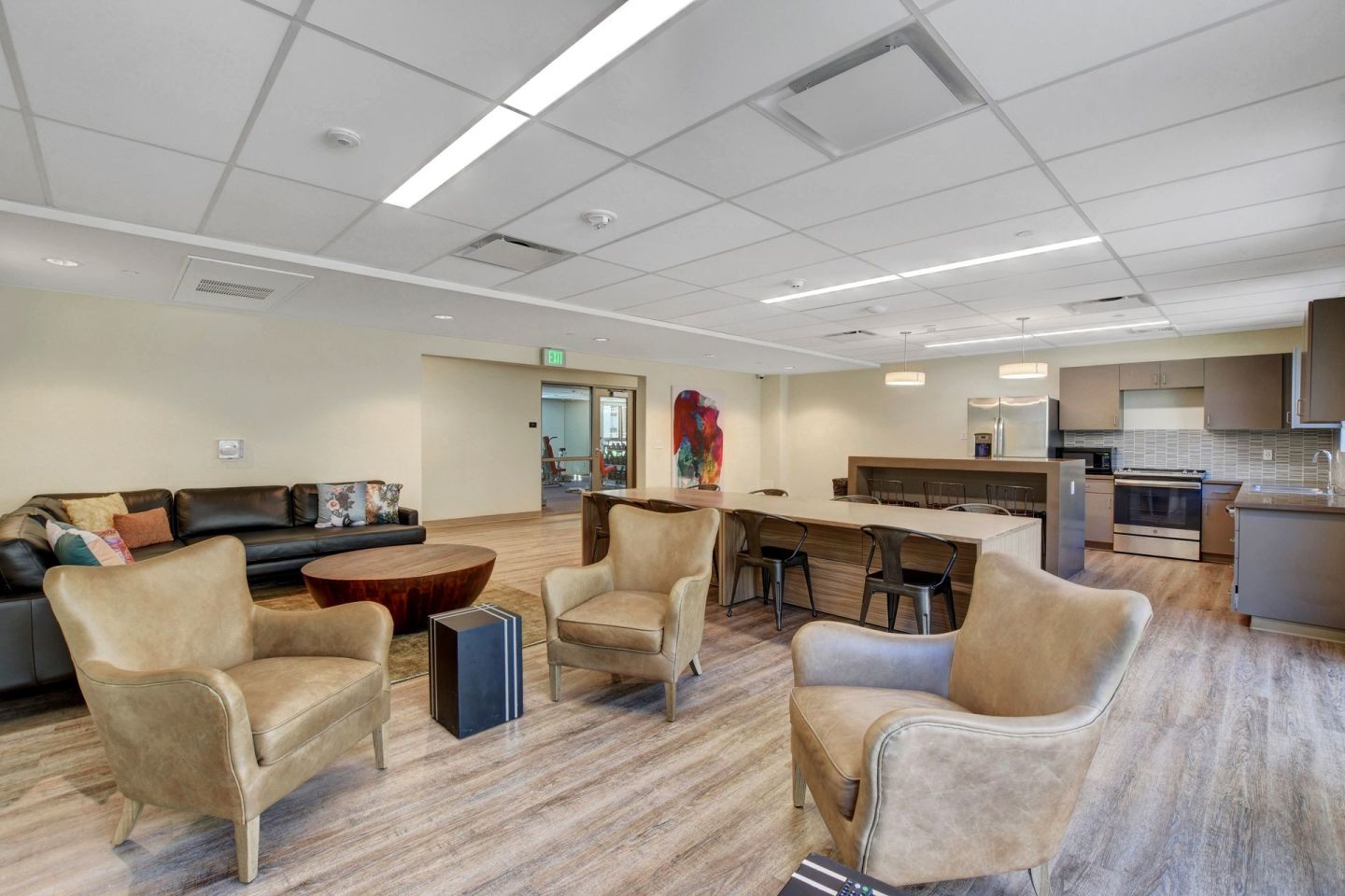 Student Housing - Echo 1055 Image 9