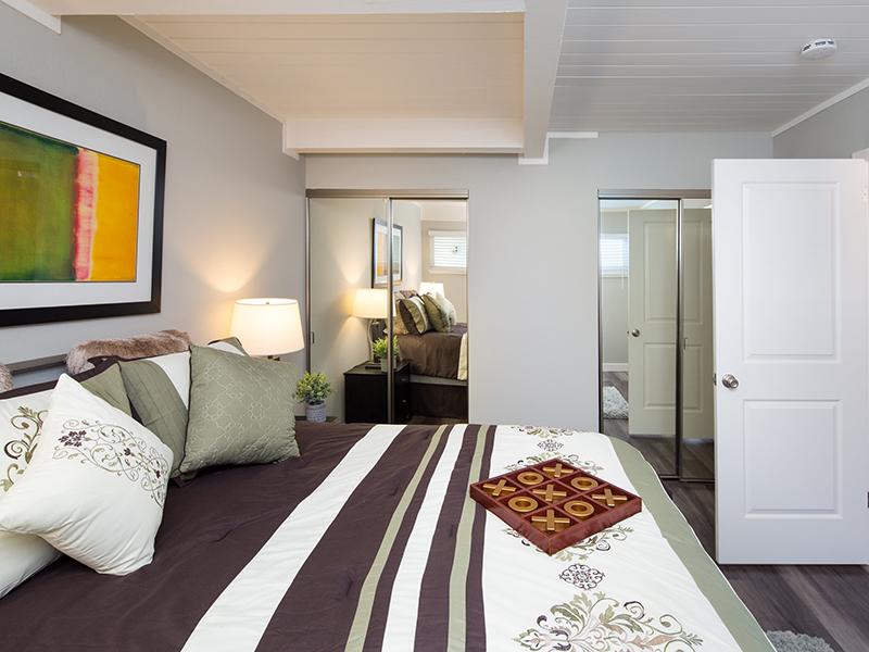 Aloha Apartments Image 11