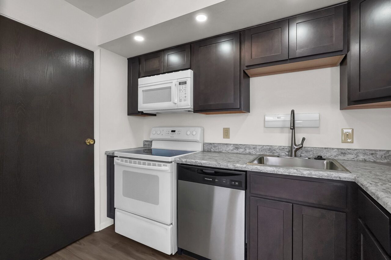 Hamilton Arms Apartments Image 1