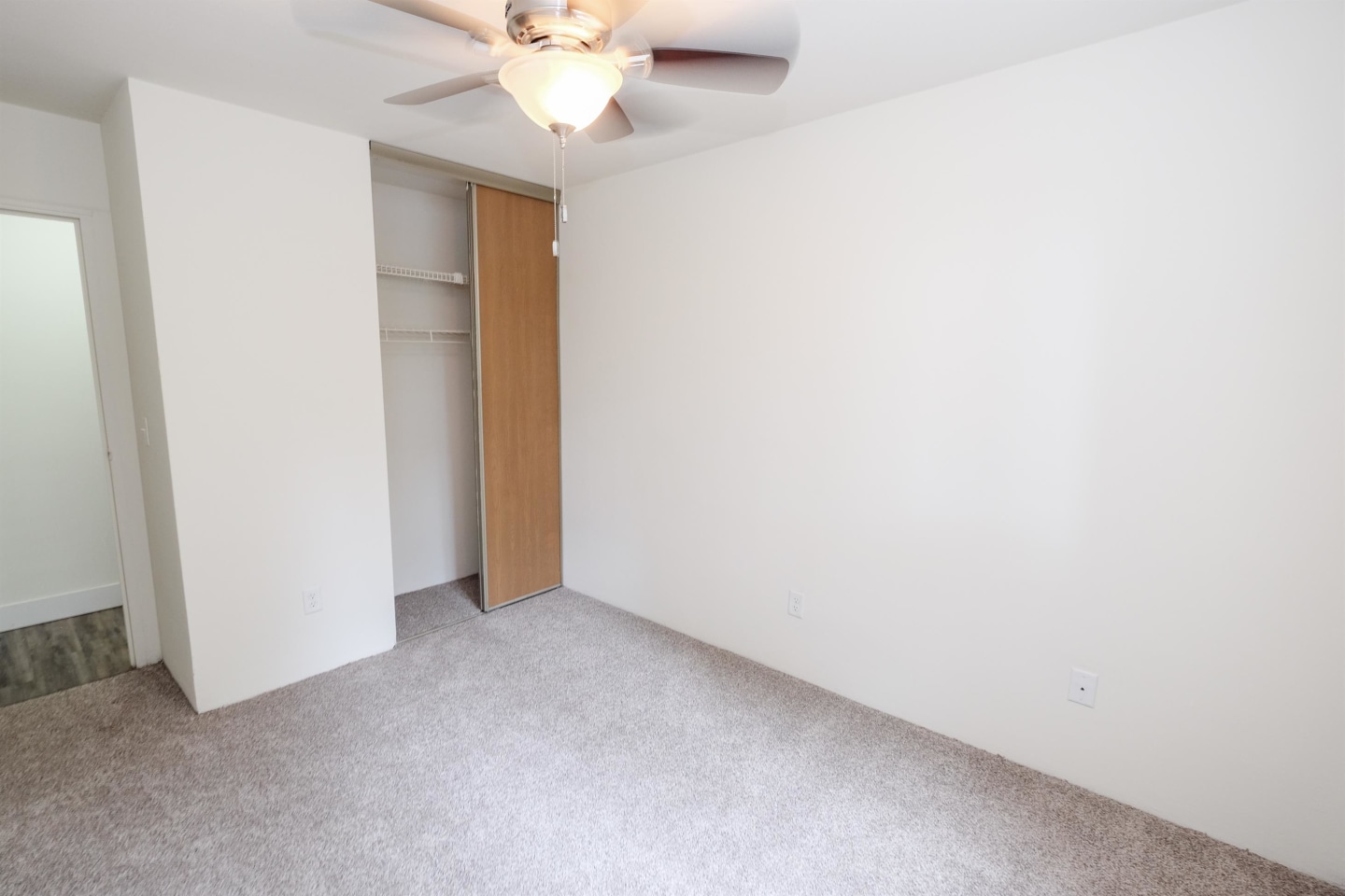 Riverside Flats Image 16