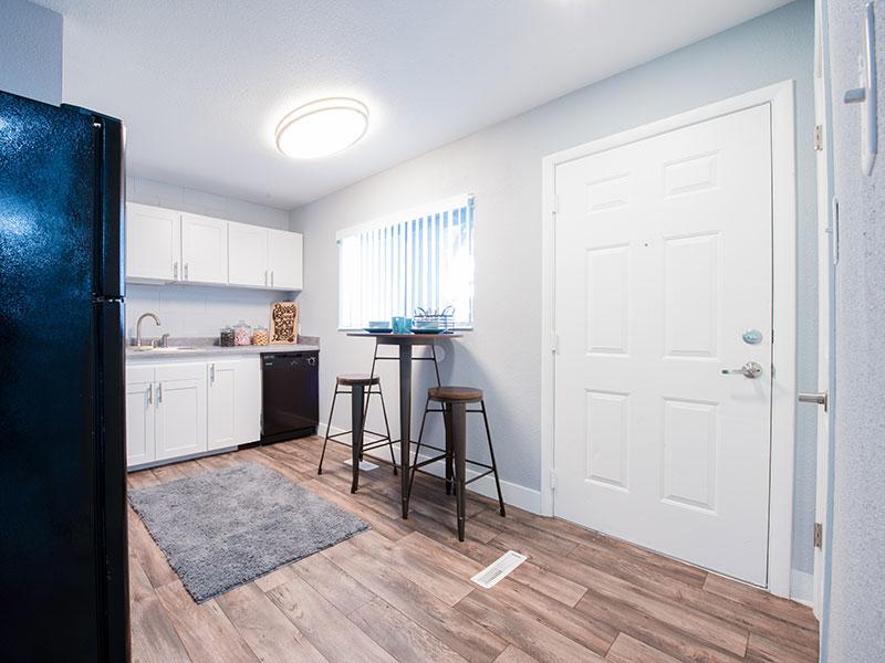 Aspenwood Apartments Image 2