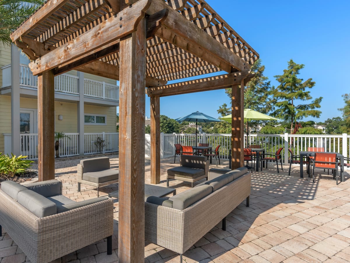 Lake Lofts at Deerwood Image 44