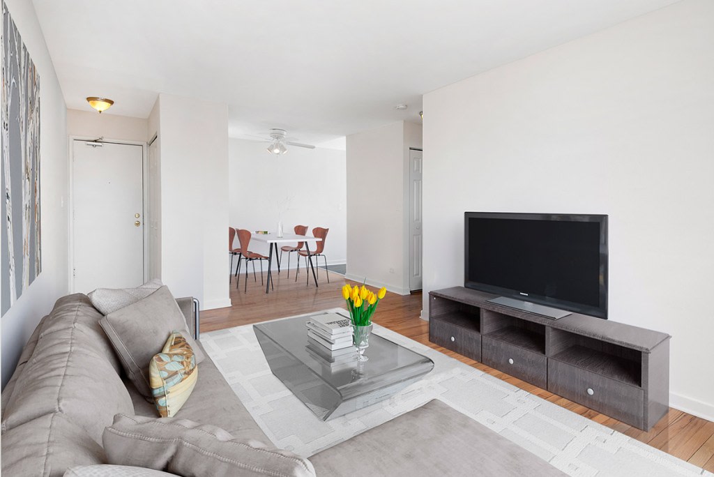 450 West Melrose Image 13