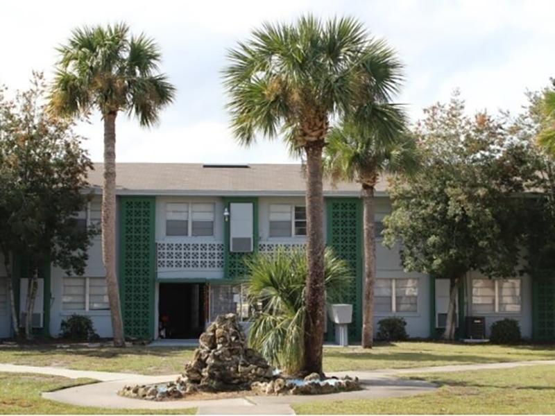 Villager Apartments Image 15
