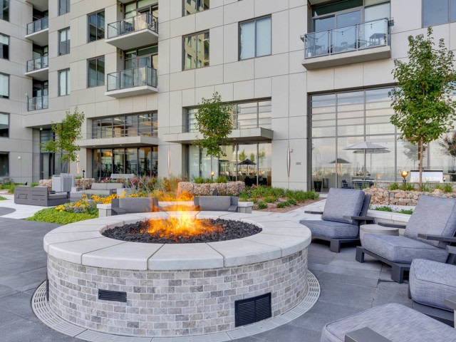 Parq on Speer Image 28