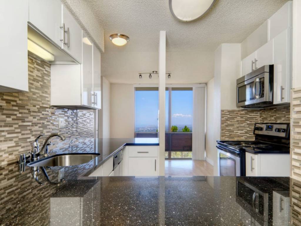 Skyline Terrace Image 4