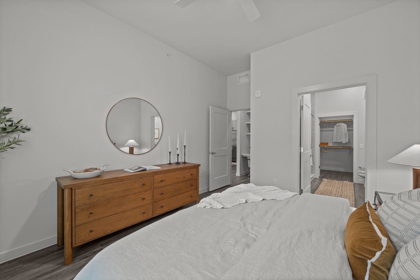 Junewood Apartment Homes Image 17