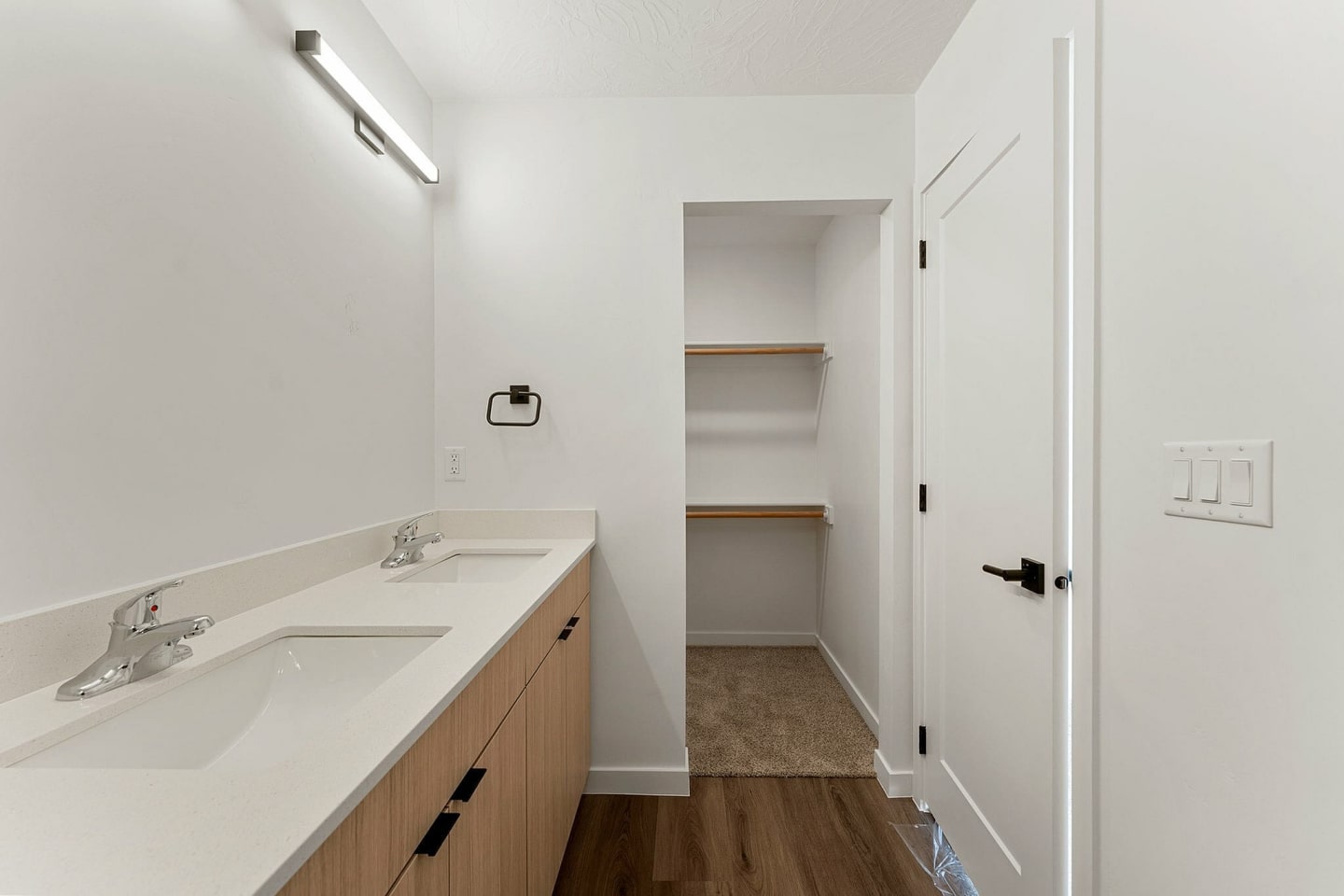 Coal Creek Townhomes Image 4
