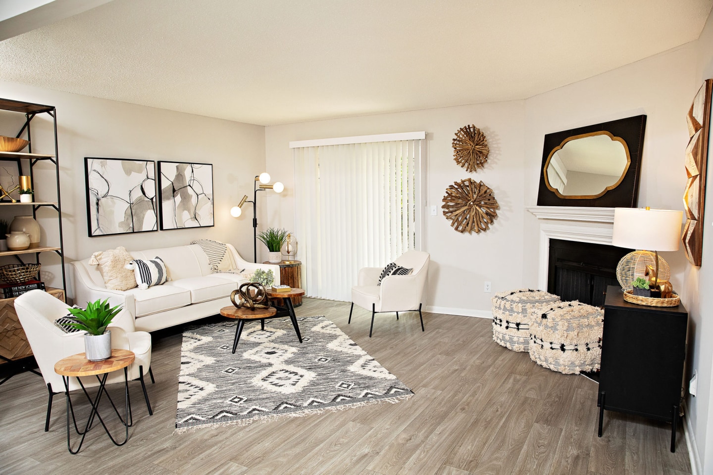 Dwell at Carmel Image 5