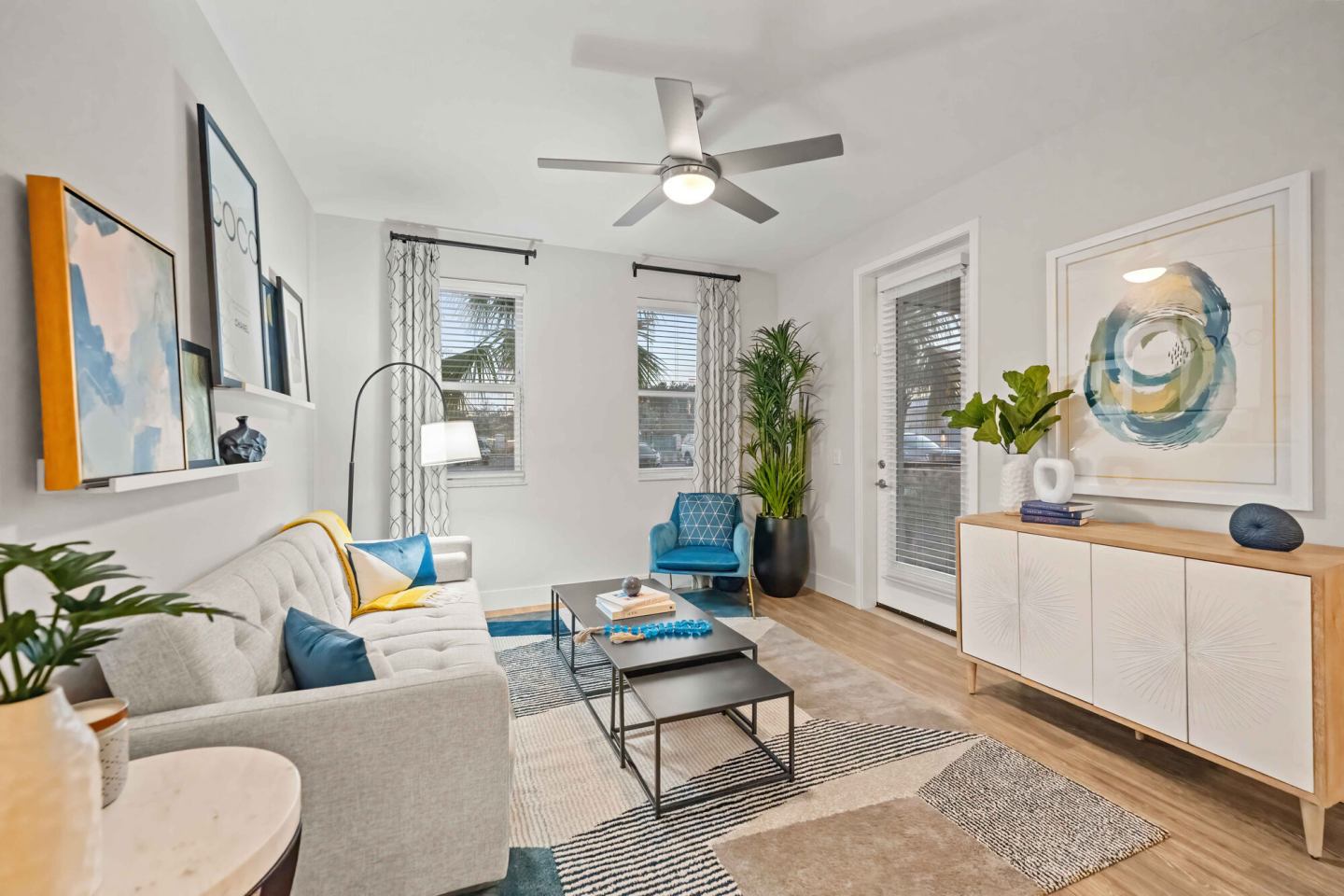 Mallory Square Apartments Image 8