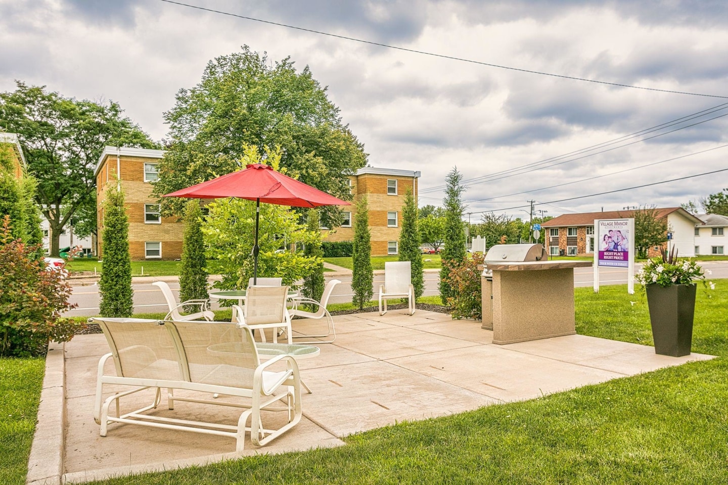 Village Manor Image 6