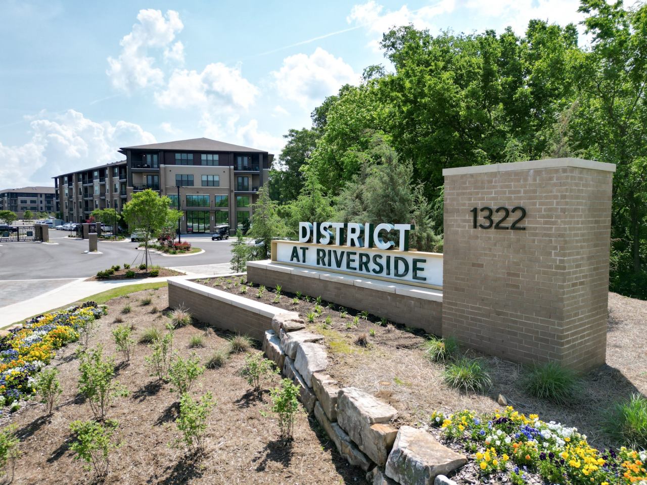 District at Riverside Image 5