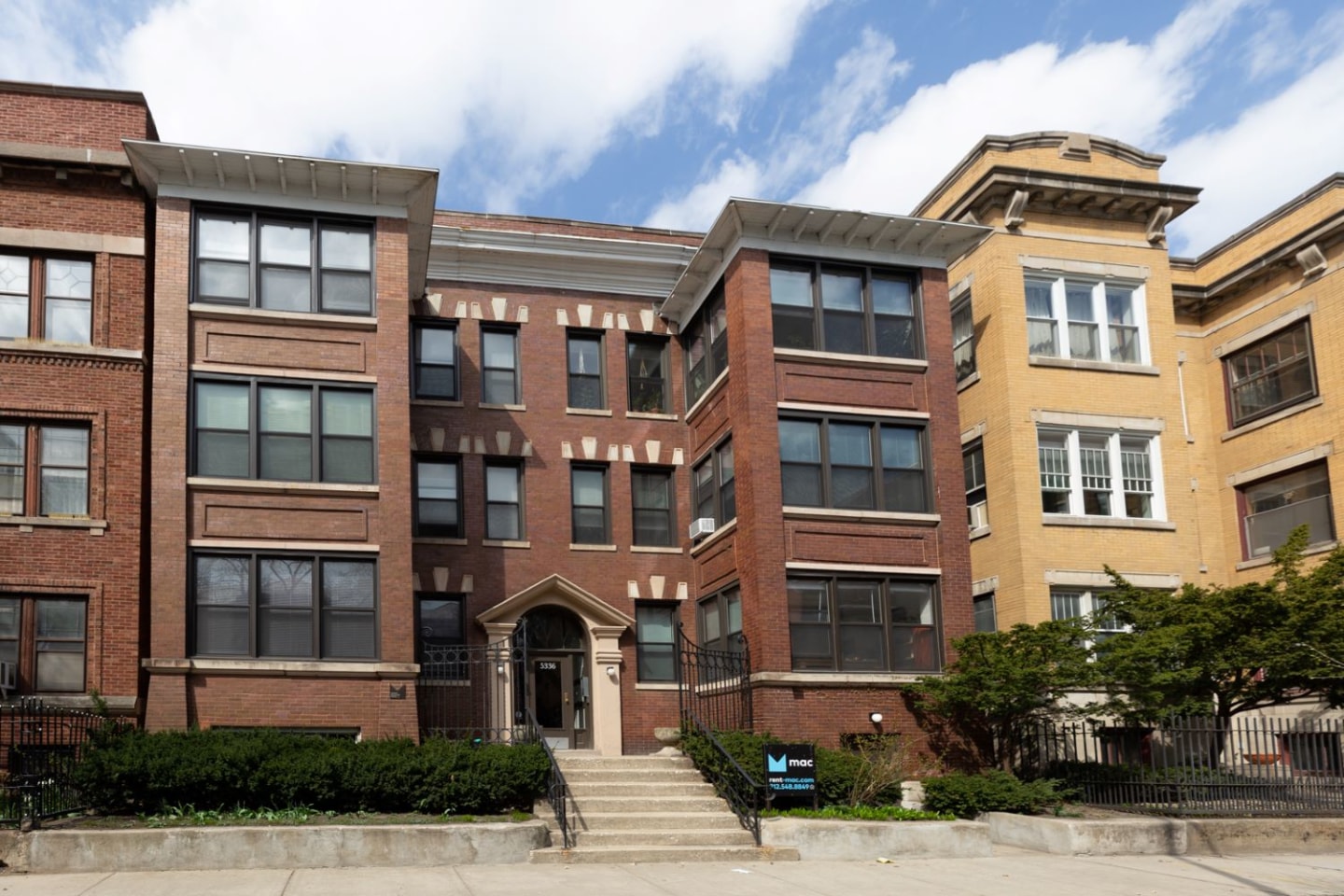 5336-5338 S. Hyde Park Boulevard Image 12