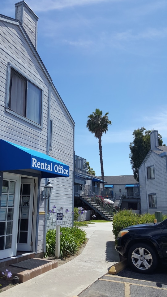 Parkway Village Image 15
