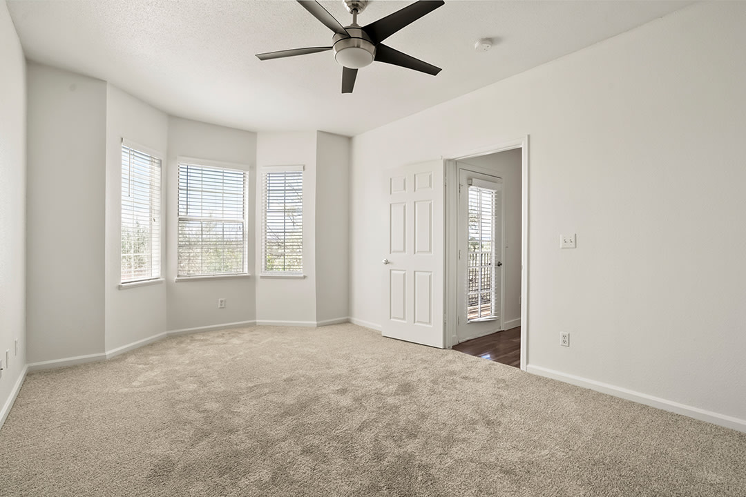 Greenwood Park Apartments Image 14